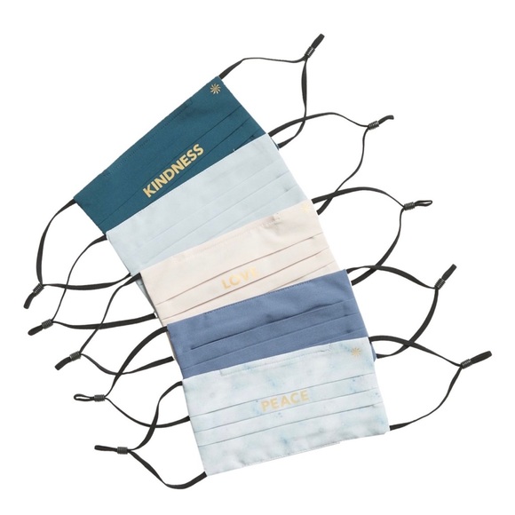 Athleta Accessories - ATHLETA 5 Pack Face Masks NWT